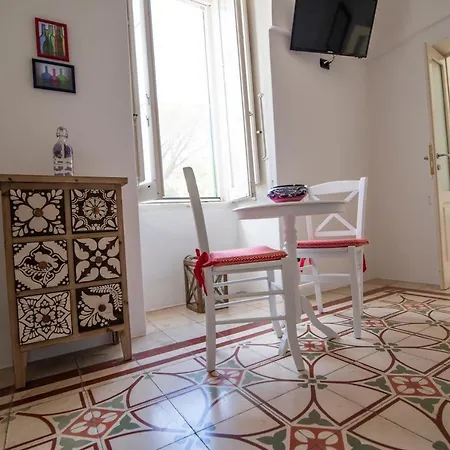 Enea Bed and Breakfast Monopoli
